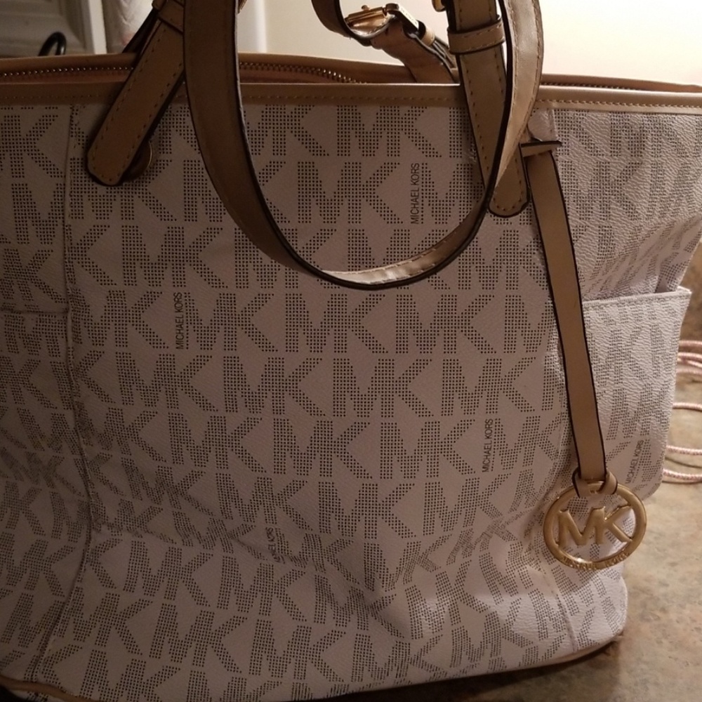 Michael Kors bag